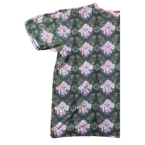 SUPER MASSIVE Psychedelic Magic Mushroom Tee With Cap Sleeves Grey/Black Small - Picture 3 of 9